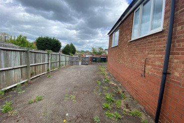 Stonebury Avenue, Eastern Green, Coventry
