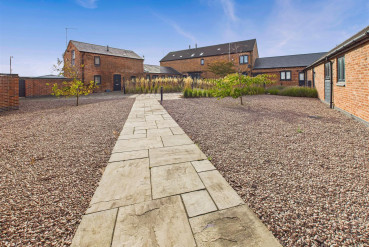 Newbold Farm, Newbold-On-Avon, Rugby