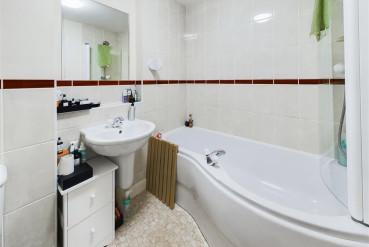 Avocet Close, Coton Meadows, Rugby