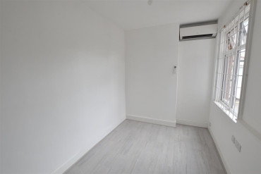 Holbrook Lane, Holbrooks Coventry