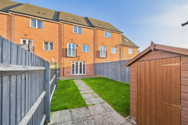 Nickleby Close, Rugby