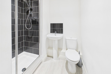 Nickleby Close, Rugby