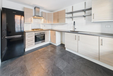 Nickleby Close, Rugby