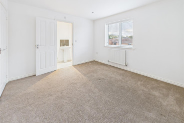 Nickleby Close, Rugby