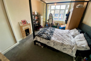 Arnold Avenue, Styvechale, Coventry