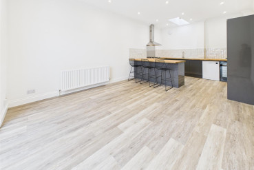 Dunsmore Avenue, Rugby