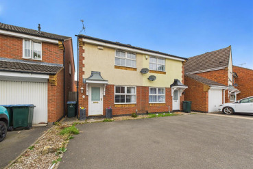 Moore Close, Longford, Coventry