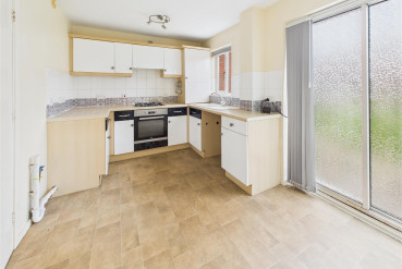 Moore Close, Longford, Coventry