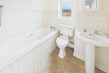 Moore Close, Longford, Coventry