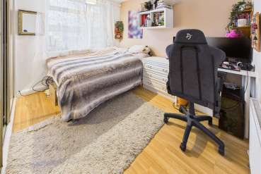 Cheveral Avenue, Radford, Coventry