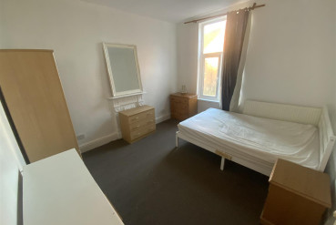 Station Road, Acocks Green