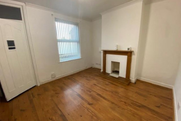 Newland Street, Rugby