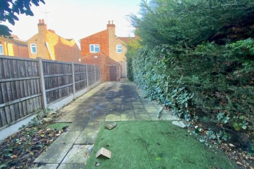 Newland Street, Rugby