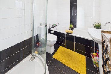 South Avenue, Stoke Park, Coventry