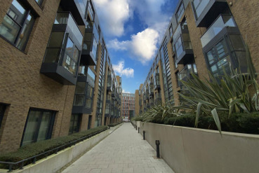 St. John's Walk, Birmingham