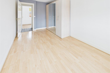 Alicia Close, Cawston, Rugby