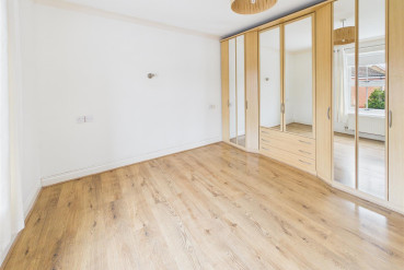 Alicia Close, Cawston, Rugby