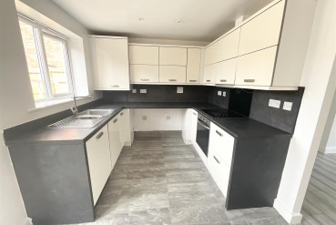 Raffles Place, Long Lawford