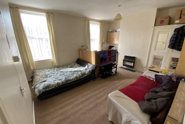 The Avenue, Acocks Green