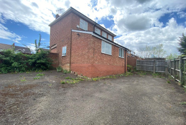 Stonebury Avenue, Eastern Green, Coventry