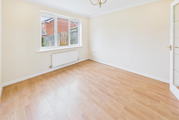 Chorley Way, Daimler Green, Coventry