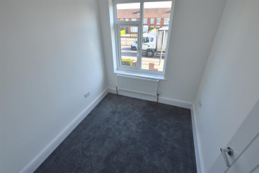 Kenpas Highway, Coventry