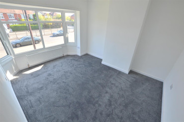 Kenpas Highway, Coventry