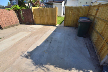 Kenpas Highway, Coventry