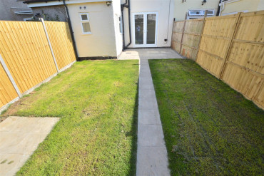 Kenpas Highway, Coventry