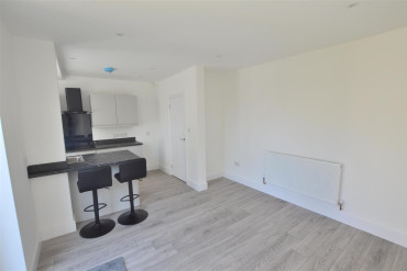 Kenpas Highway, Coventry