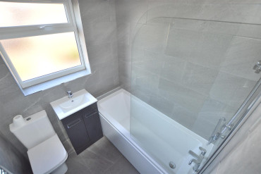 Kenpas Highway, Coventry