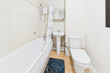 Lansdowne Court, Off Paynes Lane, Stoke, Coventry
