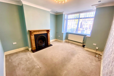11 Glendower Avenue Whoberley Coventry