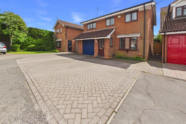 Daytona Drive, Millisons Wood, Meriden