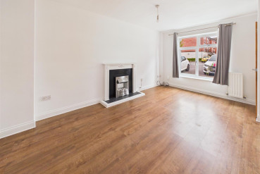 Morton Gardens, Rugby