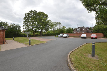 Station Court , Tile Hill, Coventry
