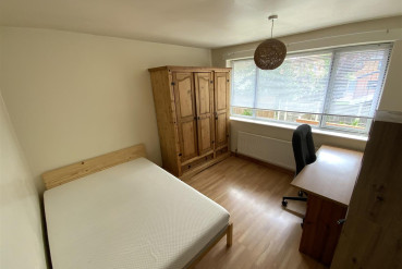 Westacre Gardens, Stechford
