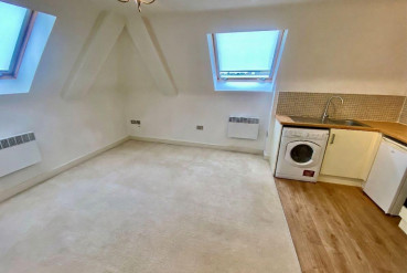 Lowry Mews Dillotford Avenue Styvechale Coventry