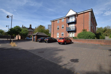 Drapers Fields, Canal Basin, Coventry
