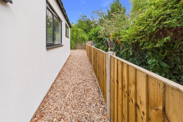 Dunsmore Avenue, Rugby