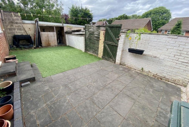 Stonebury Avenue, Eastern Green, Coventry