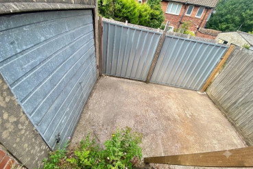 Stonebury Avenue, Eastern Green, Coventry