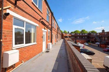 Quinton Parade, Cheylesmore, Coventry
