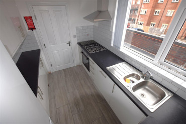 Quinton Parade, Cheylesmore, Coventry